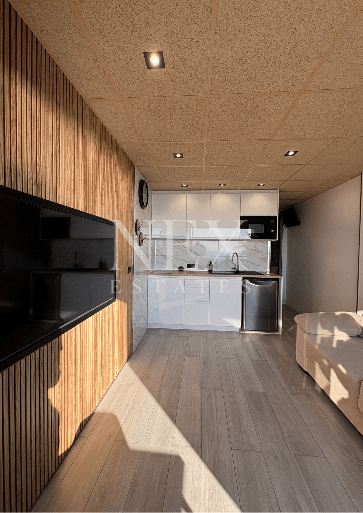 APARTAMENTO CON VISTAS AL MAR EN EMPURIABRAVA - 4