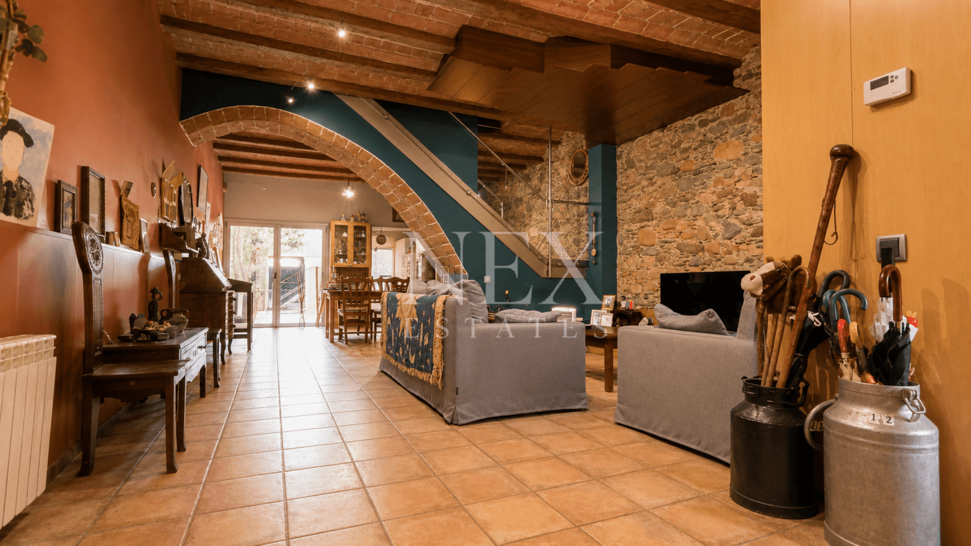 CASA SEÑORIAL REFORMADA EN GRANOLLERS - 3